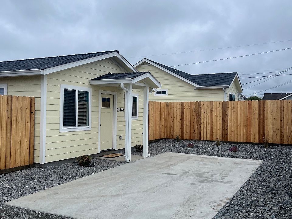 2nd image of 2146 California St #1/2