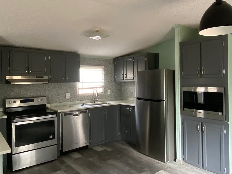 19115 Ranchcrest Dr — Photo 11