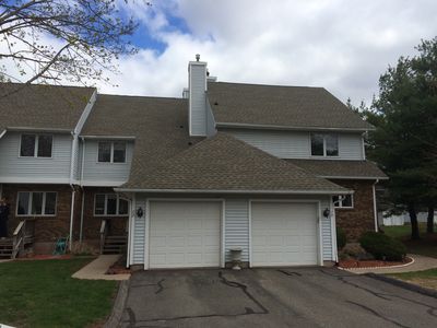 72 Steeplechase Dr, Newington, CT, 06111