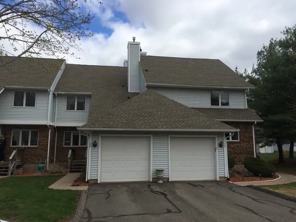 72 Steeplechase Dr, Newington, CT 06111