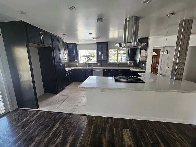 18236 Clark St — Photo 15