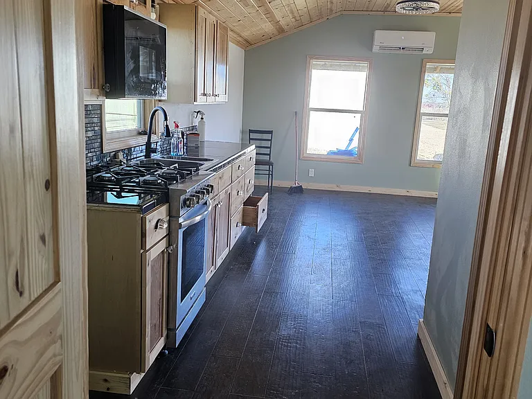 1272 N Rock Creek Rd #1 — Photo 15