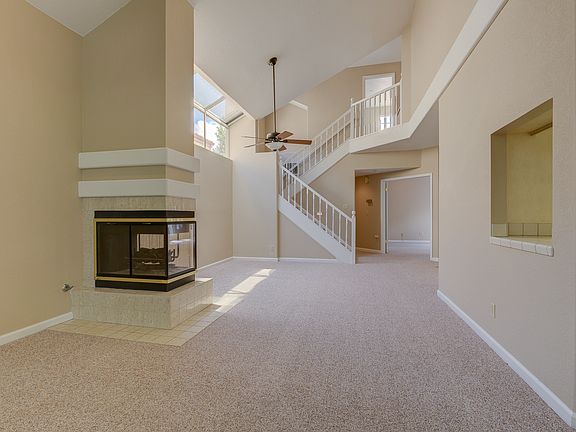 4th image of 1946 Cherry Hills Dr