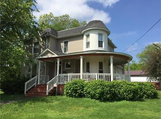 601 S 7th St, Coulterville, IL 62237
