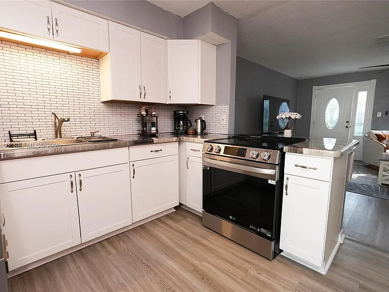 742 Granada St #A — Photo 41