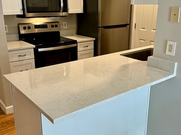 4th image of 141 Lamotte Dr APT D8