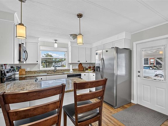 5th image of 140 RAROTONGA WAY