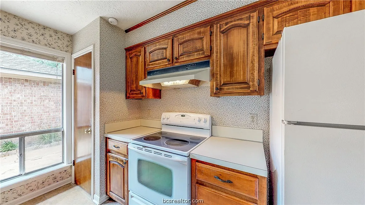 3 bed, 1460 sqft, $1,475 — Photo 4