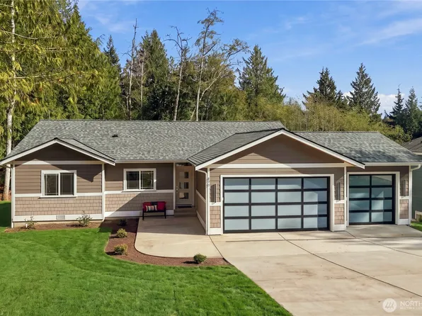 371 Rainier Lane, Port Ludlow, WA 98365