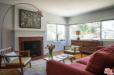 5th image of 10742 Ashby Ave