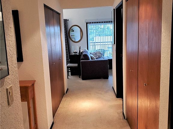 4th image of 704 136th Pl NE APT D7