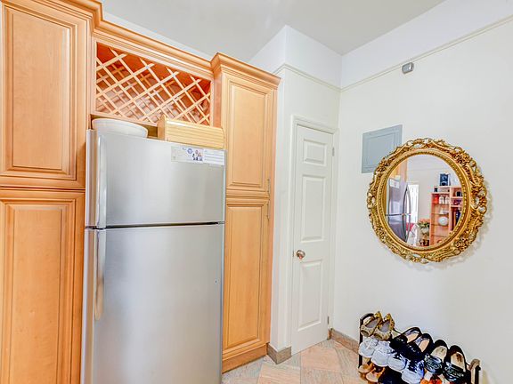 3rd image of 10918 Lefferts Blvd APT D6