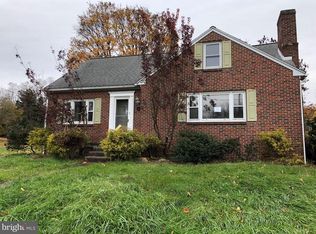 110 Station Rd, Orwigsburg, PA 17961