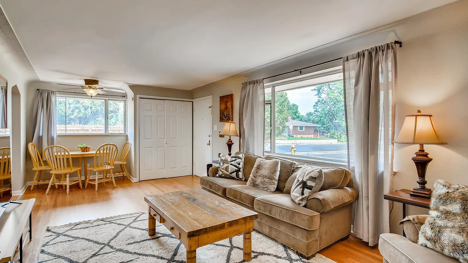 5 bed, 1950 sqft, $5,000 — Photo 1