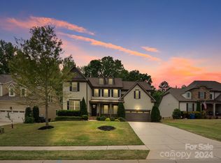 1719 Sutter Creek Dr, Waxhaw, NC 28173