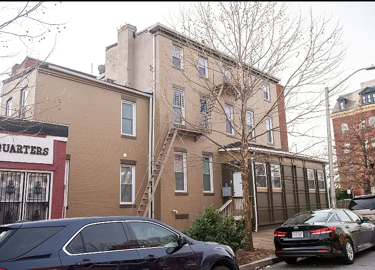 2325 Maryland Ave — Photo 7