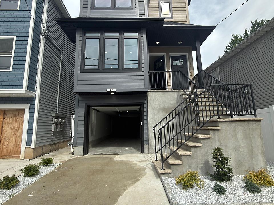 1st image of 47 Graham Ave #1