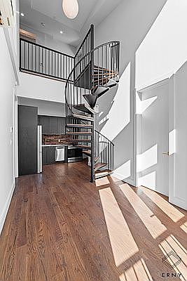 5th image of 97 Varet St #4U