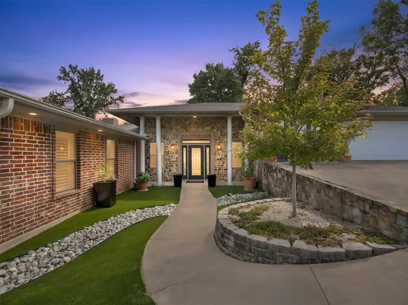 1227 Kiowa Dr W, Lake Kiowa, TX 76240