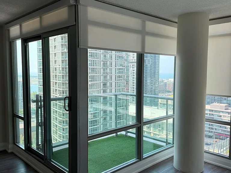 81 Navy Wharf Ct #2206 — Photo 5