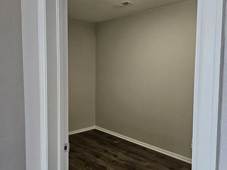3852 S Dallas St #8-105 — Photo 7