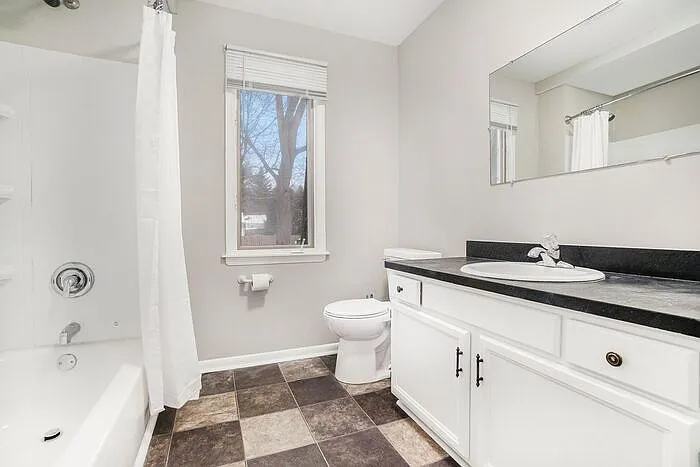 6133 King Hwy #B — Photo 7