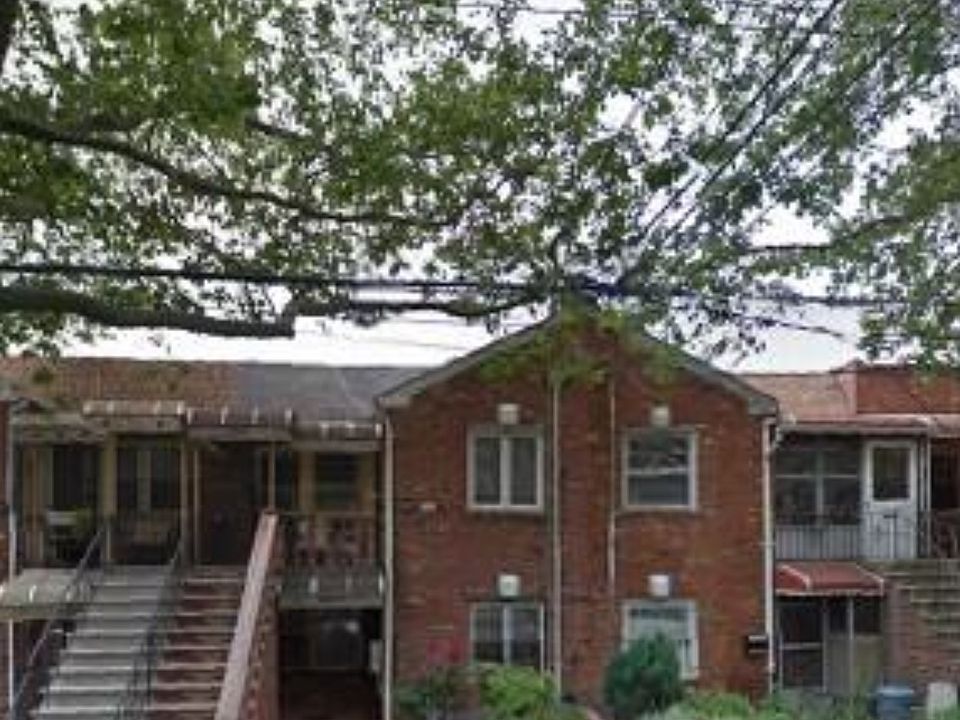 1st image of 706 E 81st St #2FAM