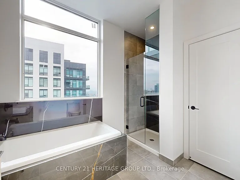 8888 Yonge St #1205 — Photo 21