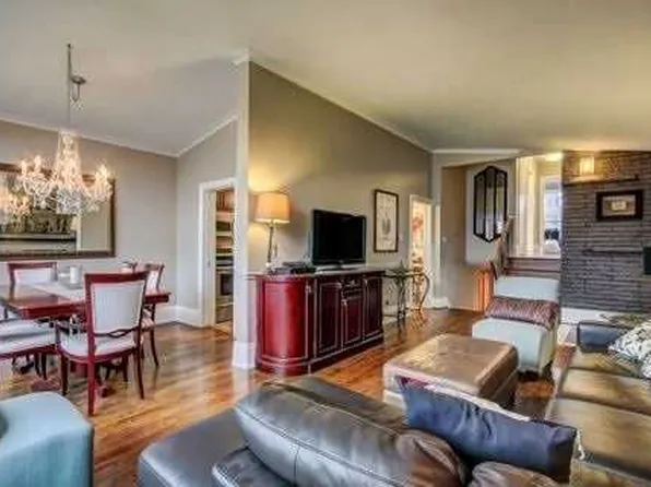 21 Holford Cres, Toronto, ON M1T 1L9