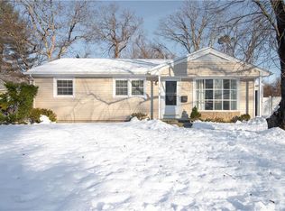 24 Hilton Ave, Riverside, RI 02915