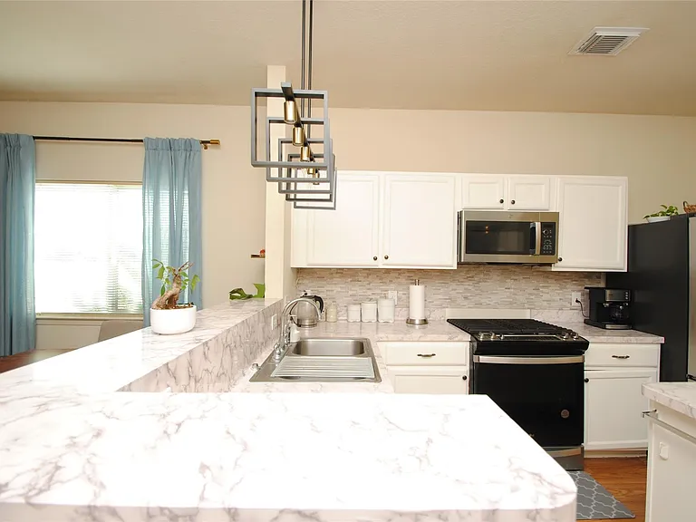 6363 Provident Green Dr — Photo 8