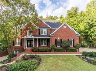 900 Cobblestone Ct, Alpharetta, GA 30009