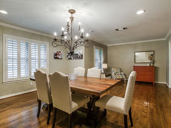 4th image of 10507 Royalwood Dr