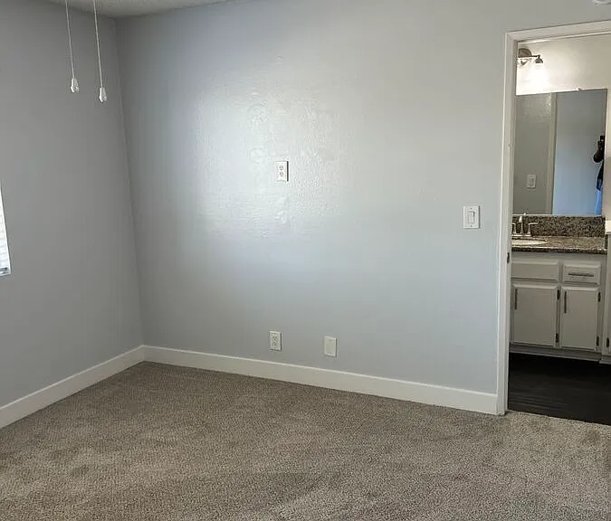 13640 Chadron Ave #6 — Photo 20
