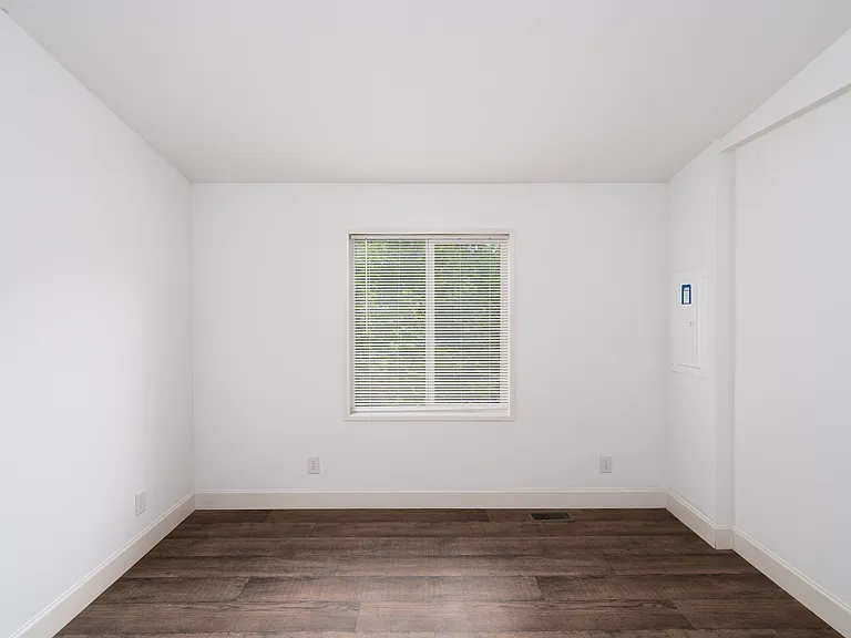 6869 State Route 20 — Photo 5