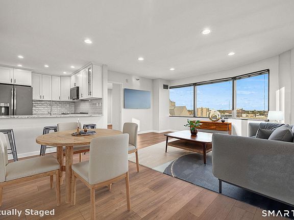 3rd image of 127 Greyrock Place #1712