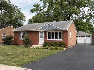 6052 Washington St, Chicago Ridge, IL 60415