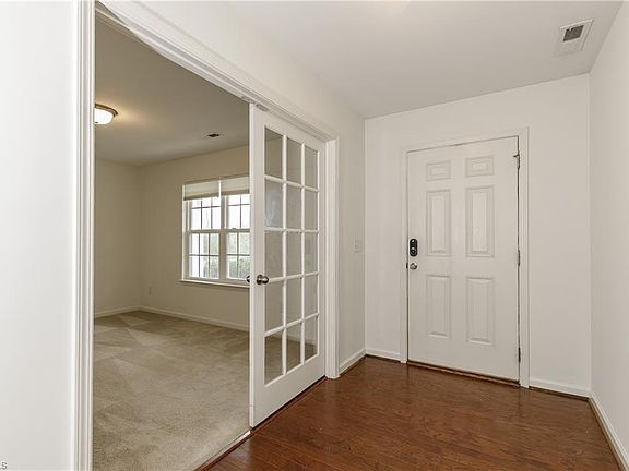 4th image of 1901 Buckminster Dr