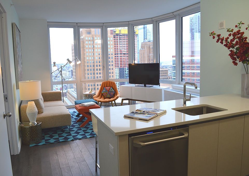 1st image of 309 Gold St APT 15A