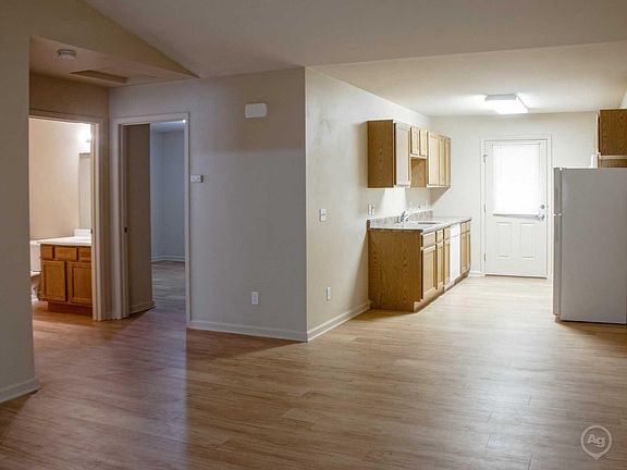 5th image of 4335 Mariental Dr APT 5