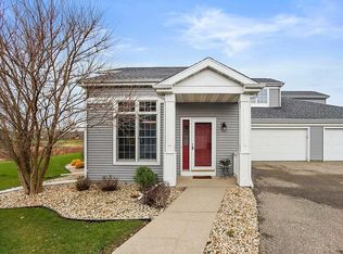 3416 S Stone Creek Cir, Madison, WI 53719