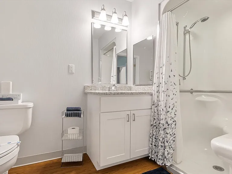 Serenity Apartments at Brewster — Photo 8