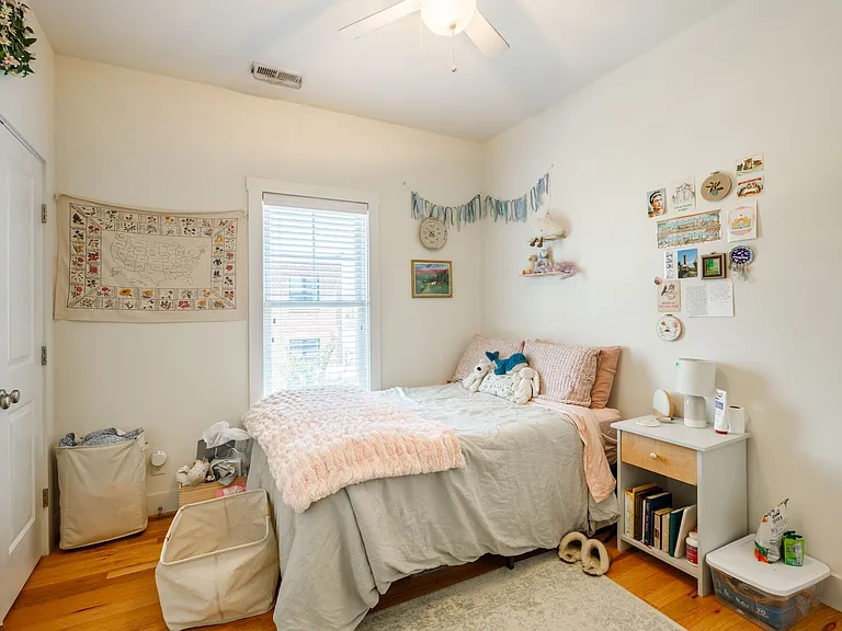 408 N Robinson — Photo 14