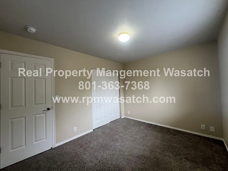7455 S 4950 W — Photo 25