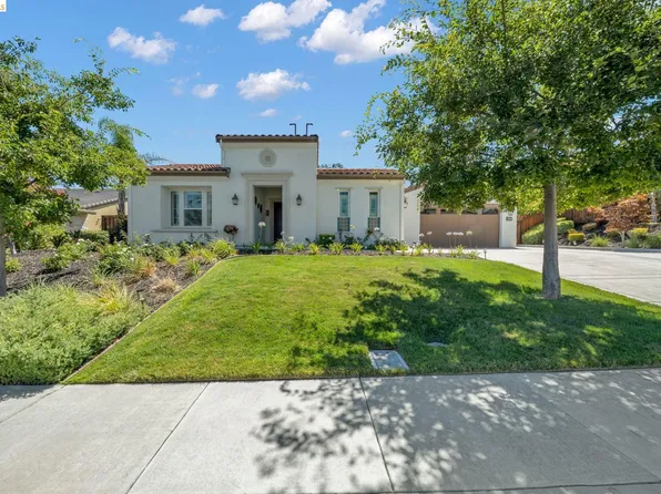 2277 Reserve Dr, Brentwood, CA 94513