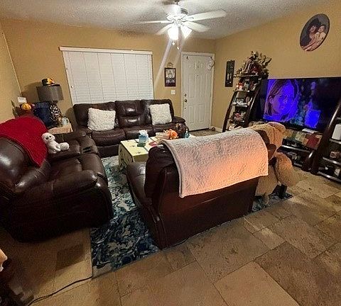 4th image of 5242 Texas Ave