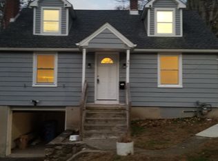 460 Oakville Ave, Waterbury, CT 06708