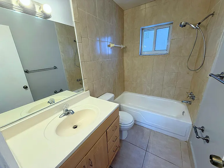 1958 Liberty St #2 — Photo 9