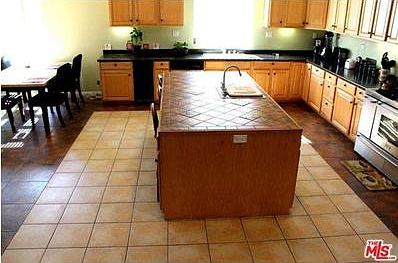 3rd image of 3637 Inglewood Blvd