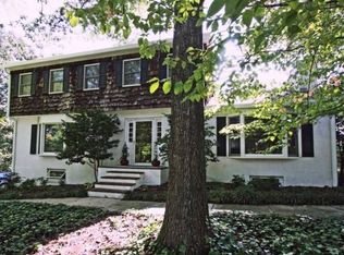 1307 Danbury Ct, High Point, NC 27262